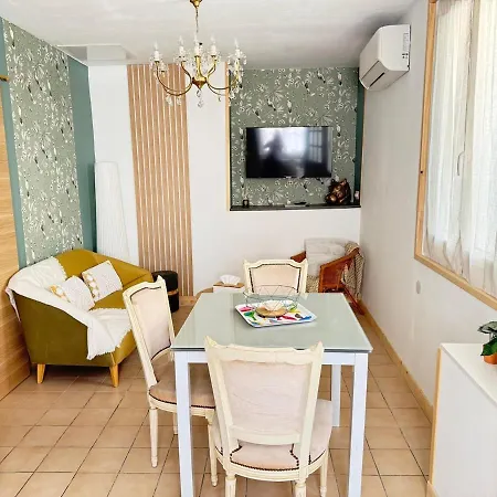 La Casita *